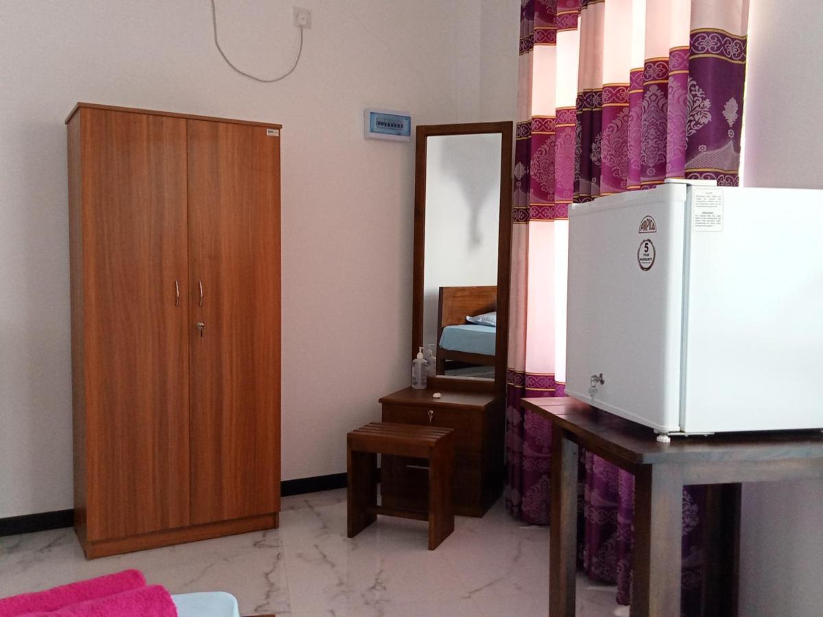 Pearl Holiday Inn Mirissa Extérieur photo